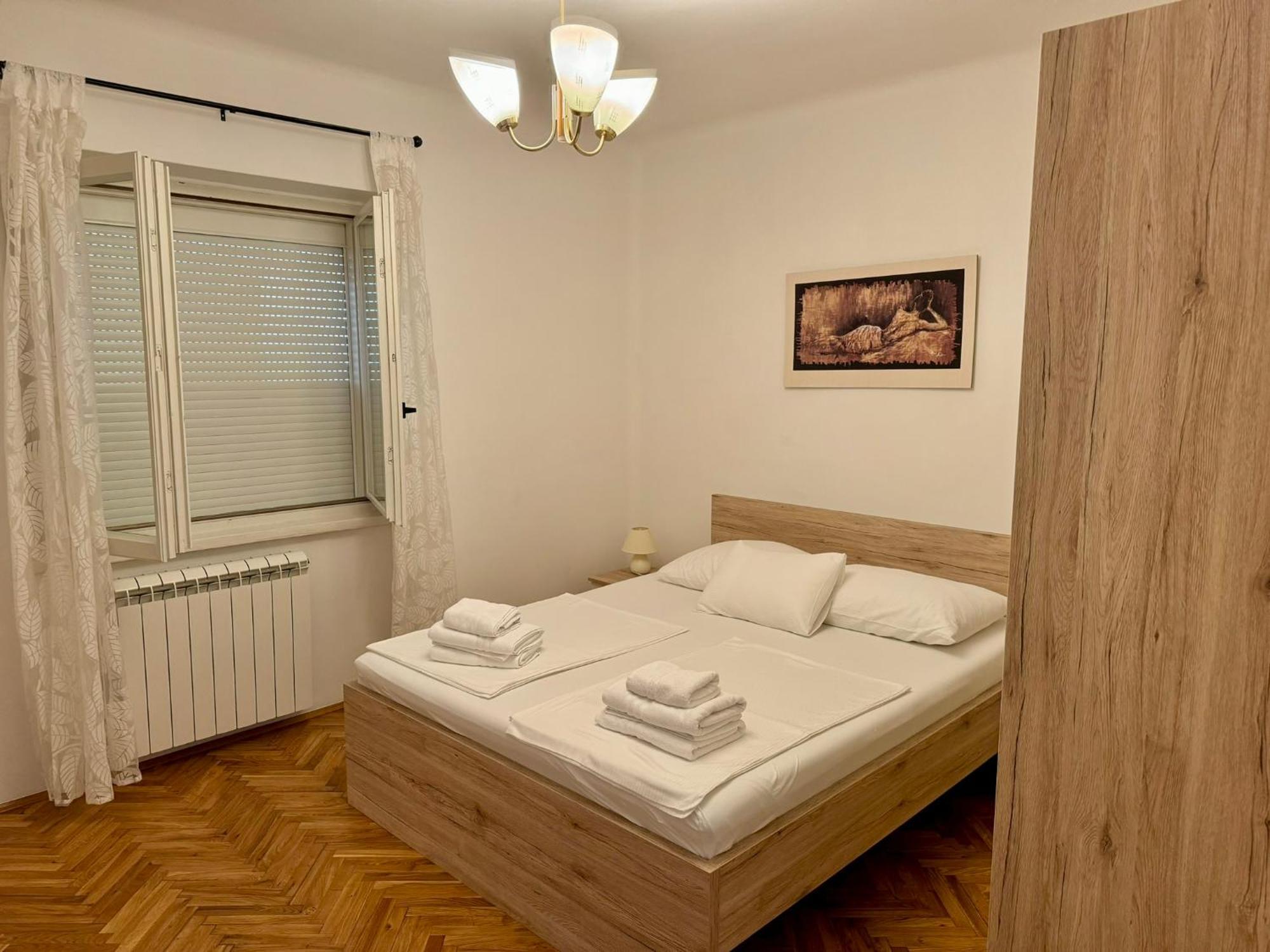 Apartments Mikelic Kampor Extérieur photo